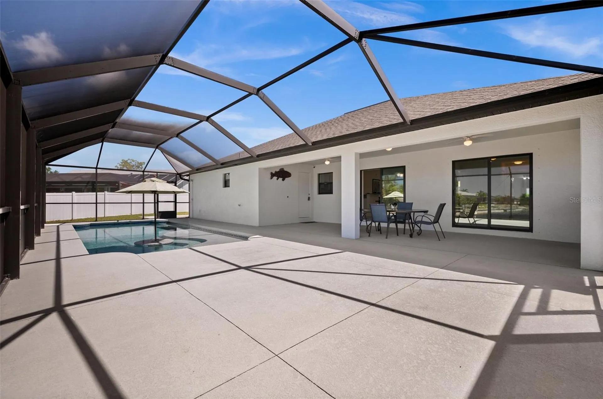 1808 SW 8th Place Cape Coral FL 33991