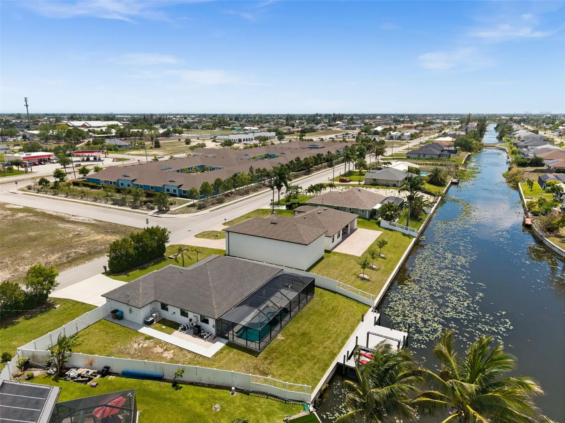 1808 SW 8th Place Cape Coral FL 33991