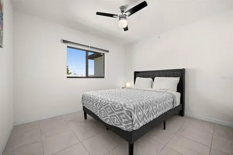 1808 SW 8th Place Cape Coral FL 33991