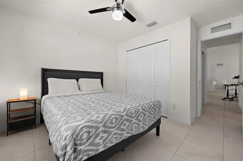 1808 SW 8th Place Cape Coral FL 33991