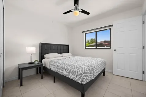 1808 SW 8th Place Cape Coral FL 33991