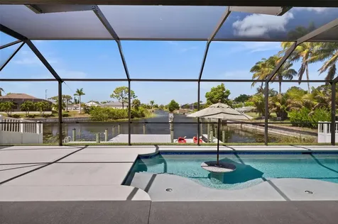 1808 SW 8th Place Cape Coral FL 33991