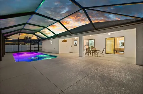 1808 SW 8th Place Cape Coral FL 33991