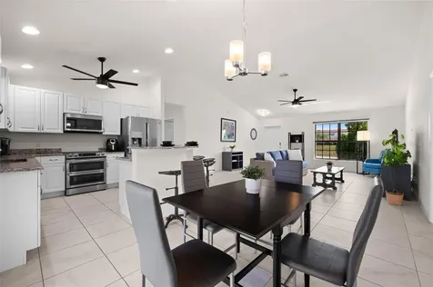 1808 SW 8th Place Cape Coral FL 33991