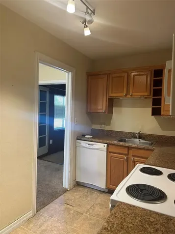 4400 3rd Avenue S St Petersburg FL 33711