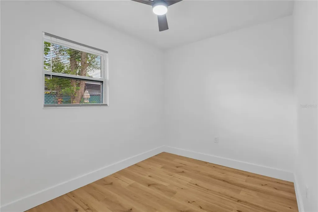 3243 6th Avenue S St Petersburg FL 33712