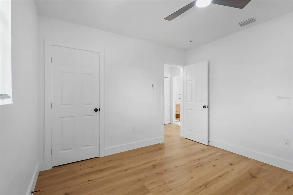 3243 6th Avenue S St Petersburg FL 33712