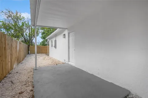 3243 6th Avenue S St Petersburg FL 33712