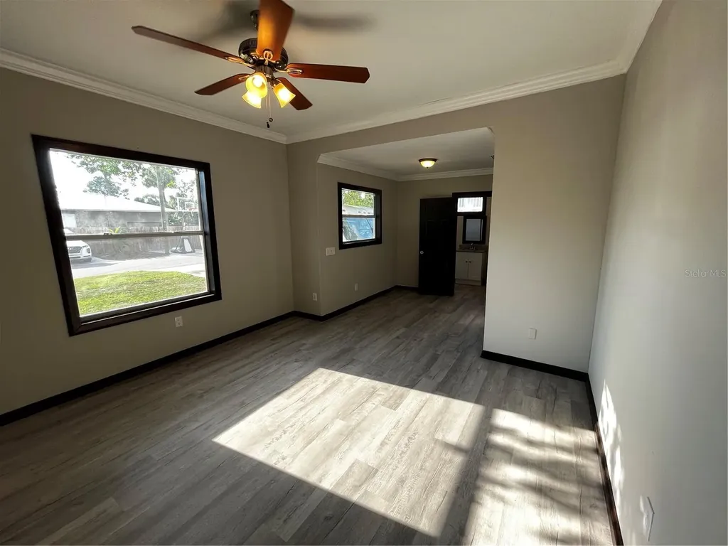 402 E Emma Street Tampa FL 33603