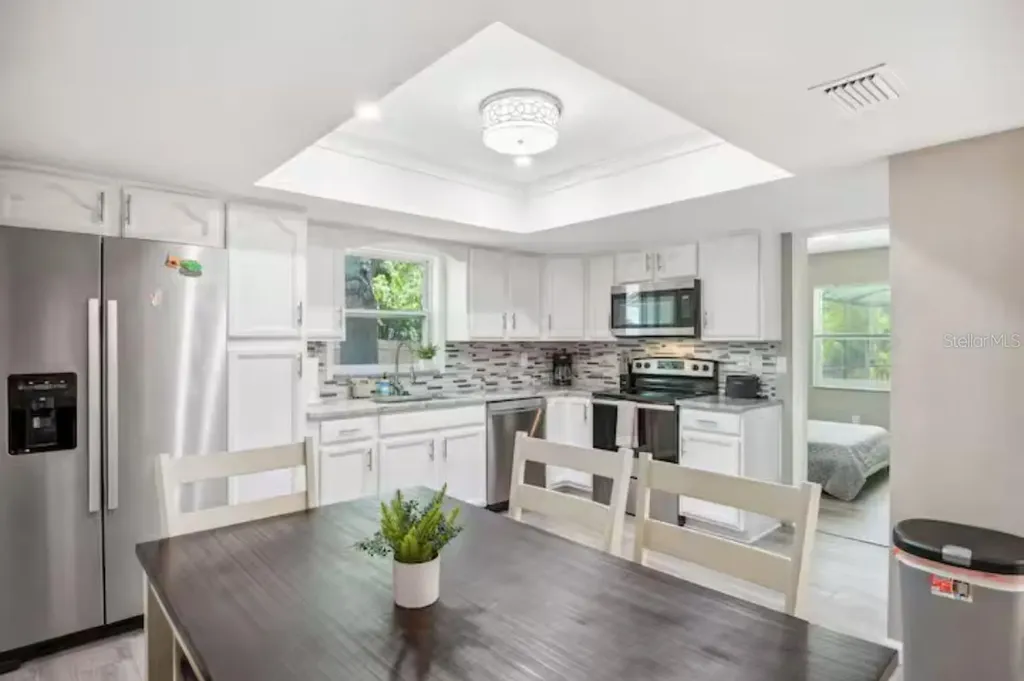 6506 Seafairer Drive Tampa FL 33615