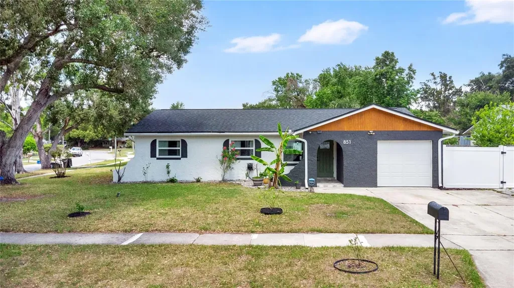 851 Darwin Drive Altamonte Springs FL 32701