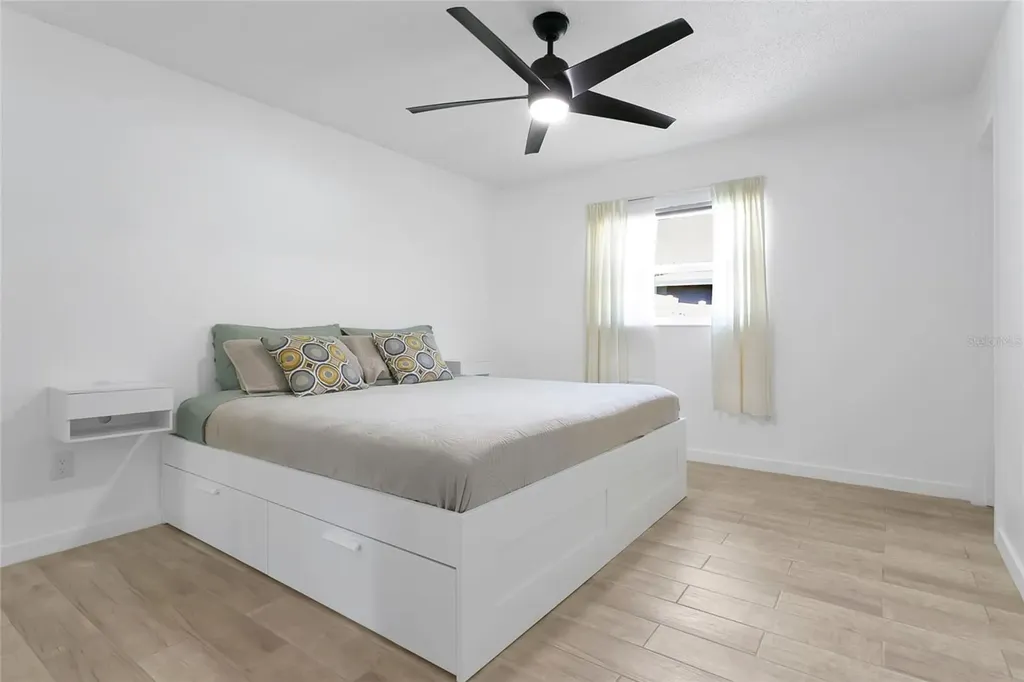851 Darwin Drive Altamonte Springs FL 32701