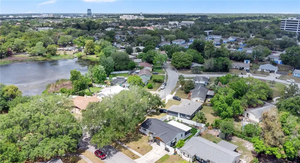 851 Darwin Drive Altamonte Springs FL 32701
