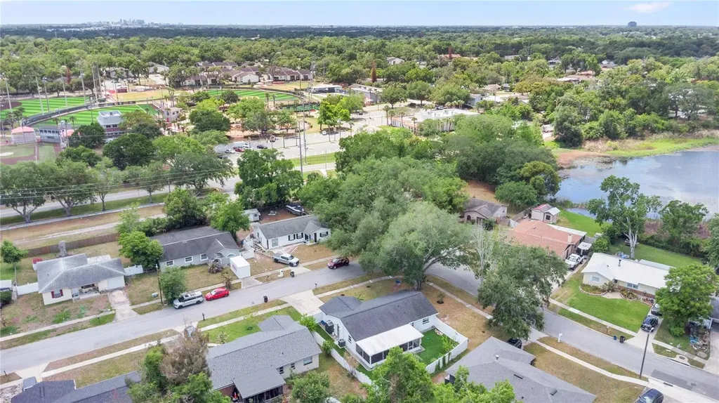 851 Darwin Drive Altamonte Springs FL 32701