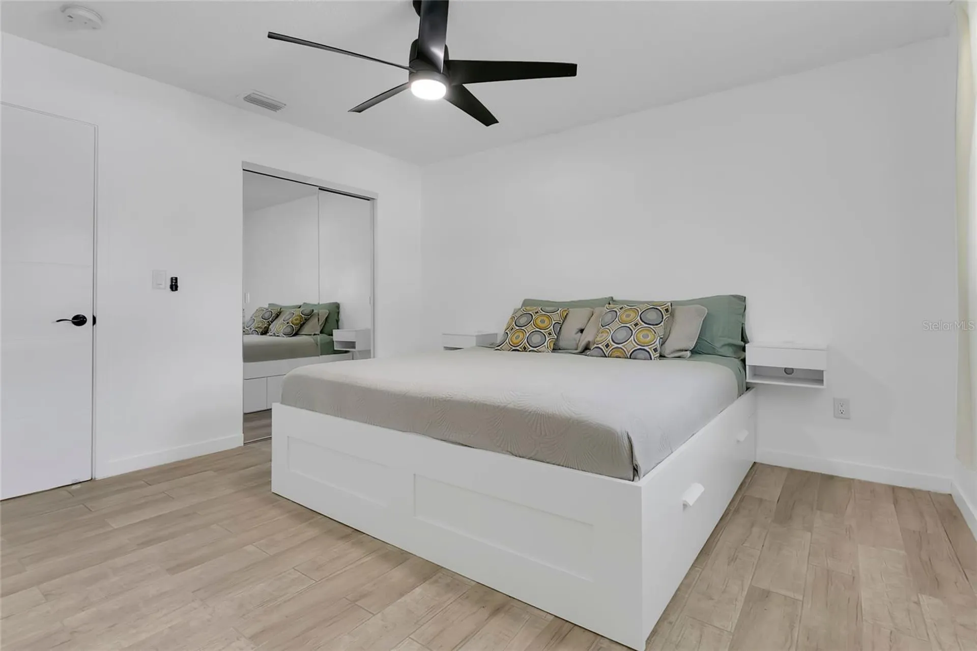 851 Darwin Drive Altamonte Springs FL 32701
