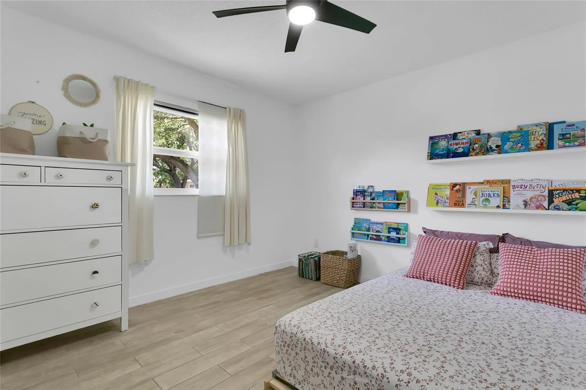 851 Darwin Drive Altamonte Springs FL 32701