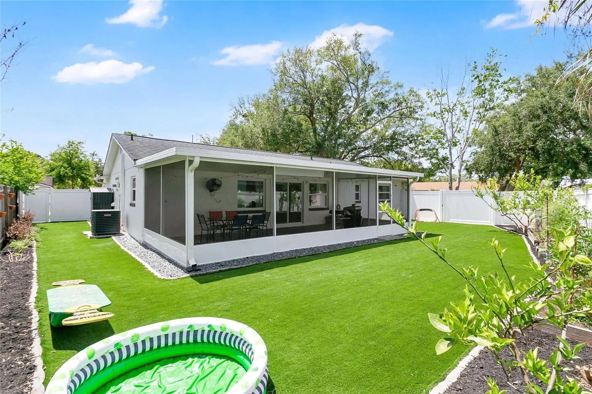 851 Darwin Drive Altamonte Springs FL 32701