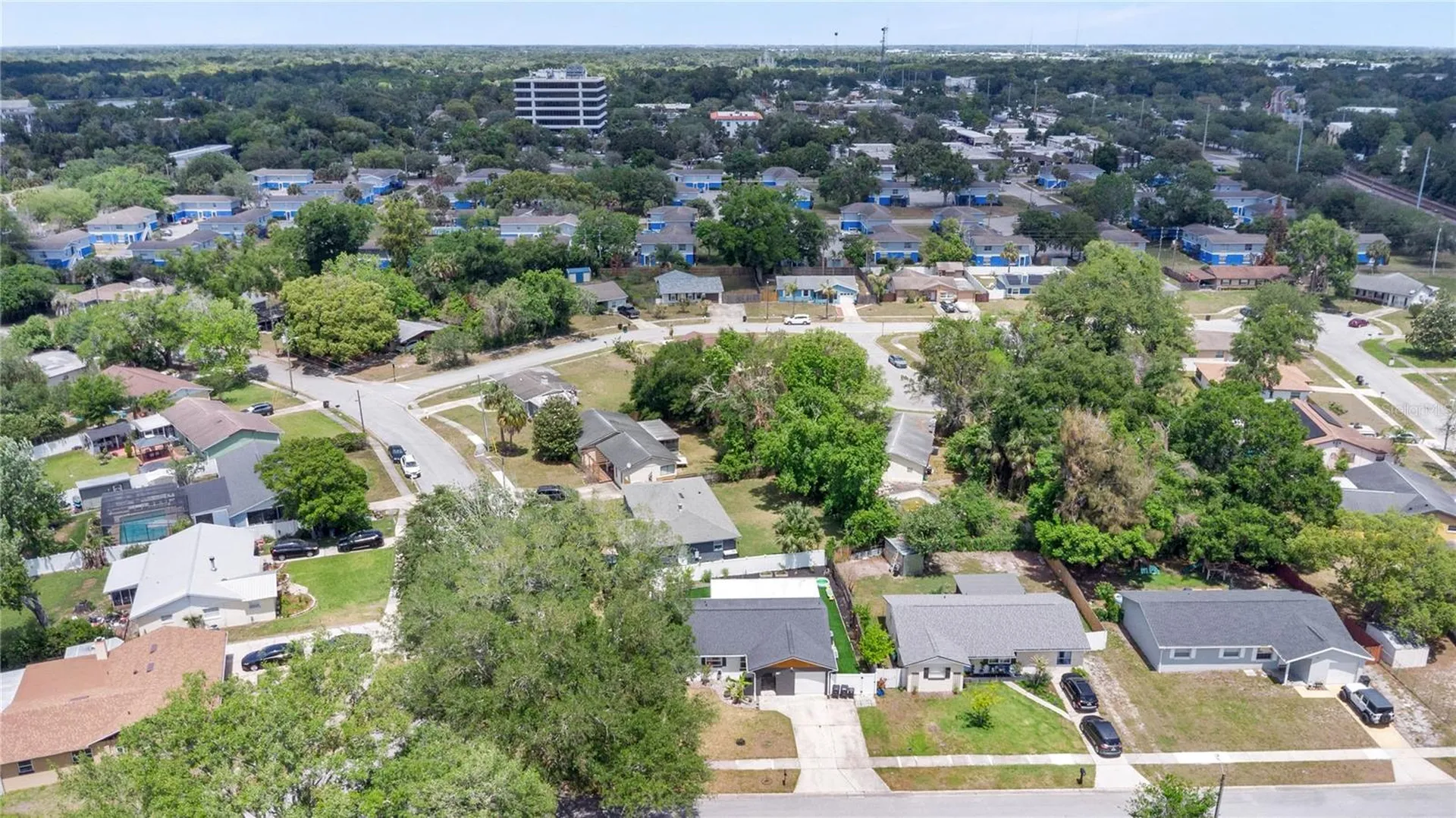851 Darwin Drive Altamonte Springs FL 32701