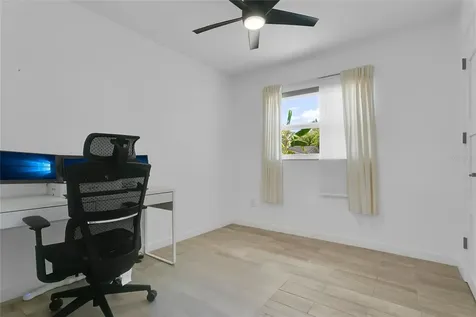 851 Darwin Drive Altamonte Springs FL 32701