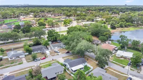 851 Darwin Drive Altamonte Springs FL 32701