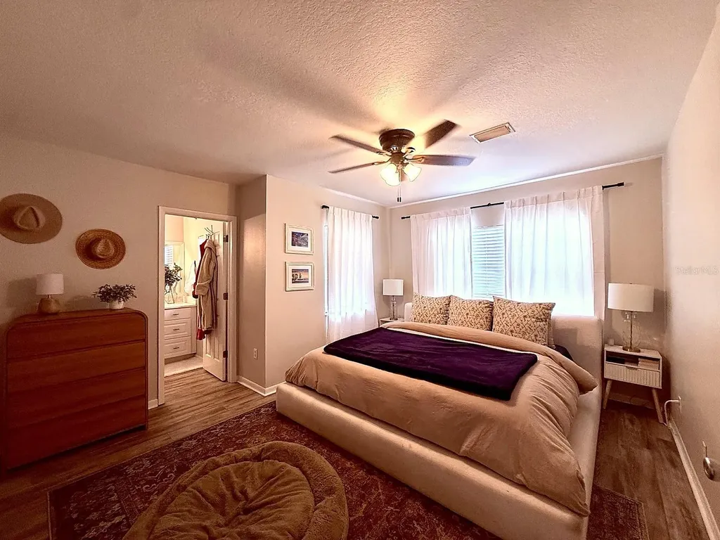 7218 N Highland Avenue Tampa FL 33604