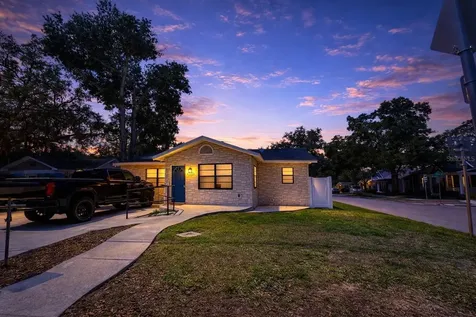 7218 N Highland Avenue Tampa FL 33604