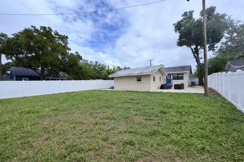 7218 N Highland Avenue Tampa FL 33604