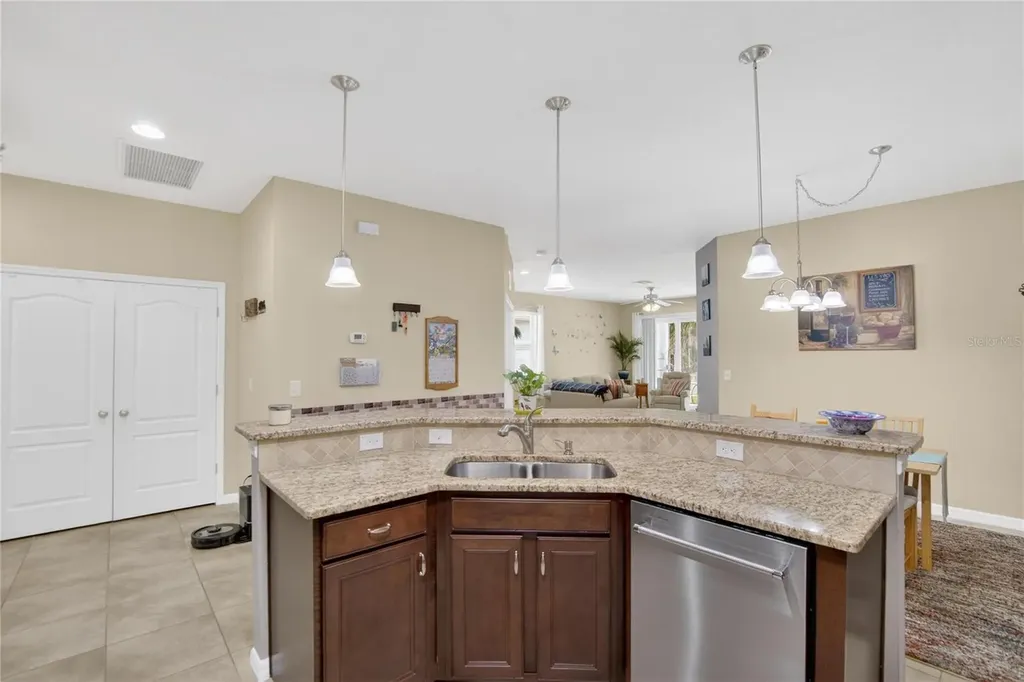 7418 Surrey Pines Drive Apollo Beach FL 33572