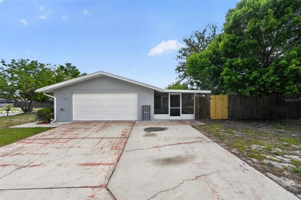7925 Canna Drive Port Richey FL 34668