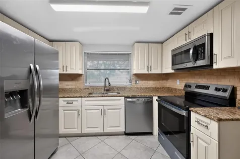 7925 Canna Drive Port Richey FL 34668