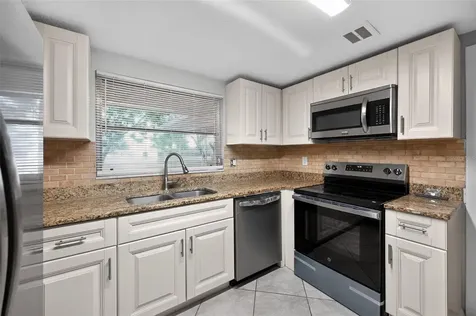7925 Canna Drive Port Richey FL 34668