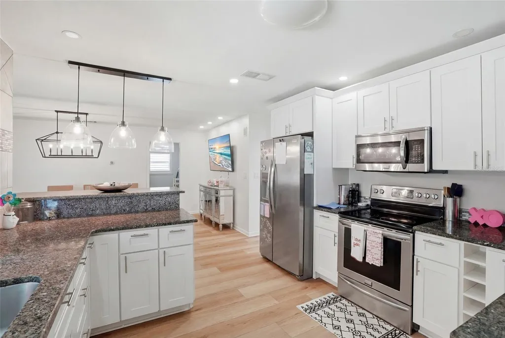 2089 Swan Lane Safety Harbor FL 34695