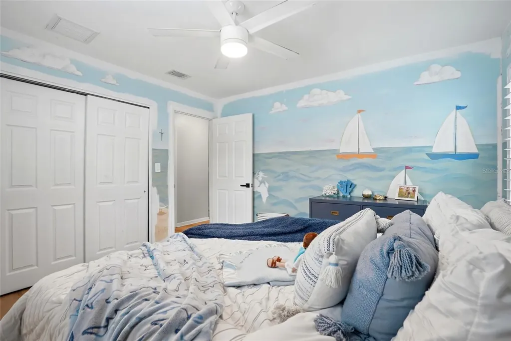 2089 Swan Lane Safety Harbor FL 34695
