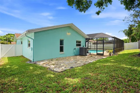 2089 Swan Lane Safety Harbor FL 34695