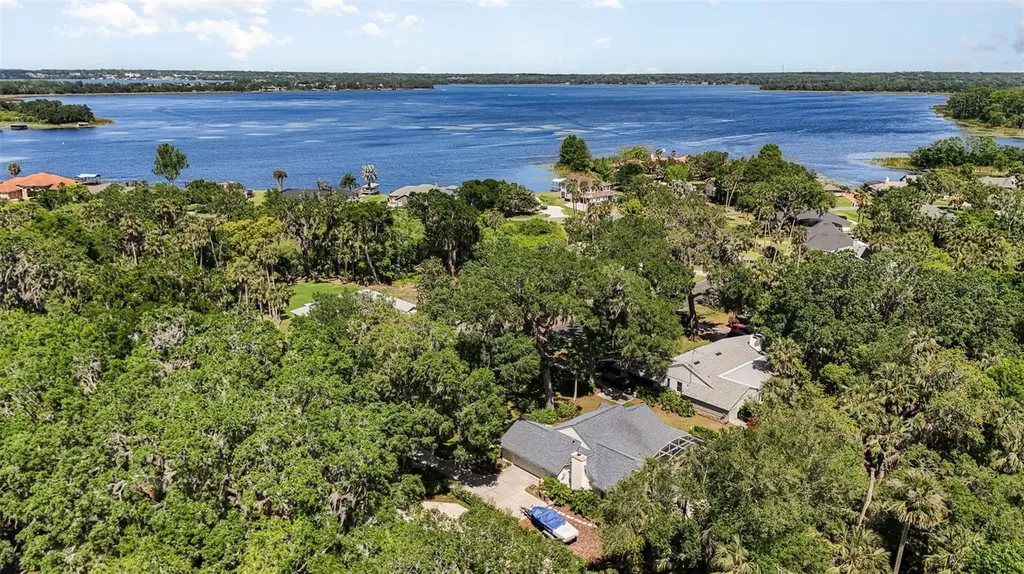 16730 Beauclaire Court Tavares FL 32778