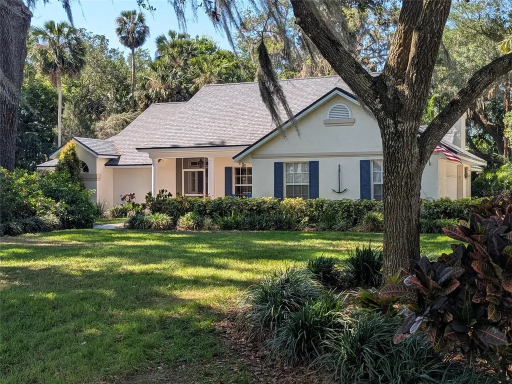 16730 Beauclaire Court Tavares FL 32778