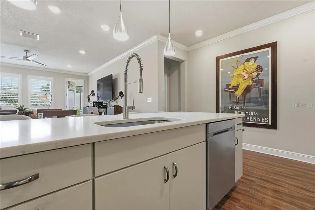 603 Ozona Village Drive Palm Harbor FL 34683