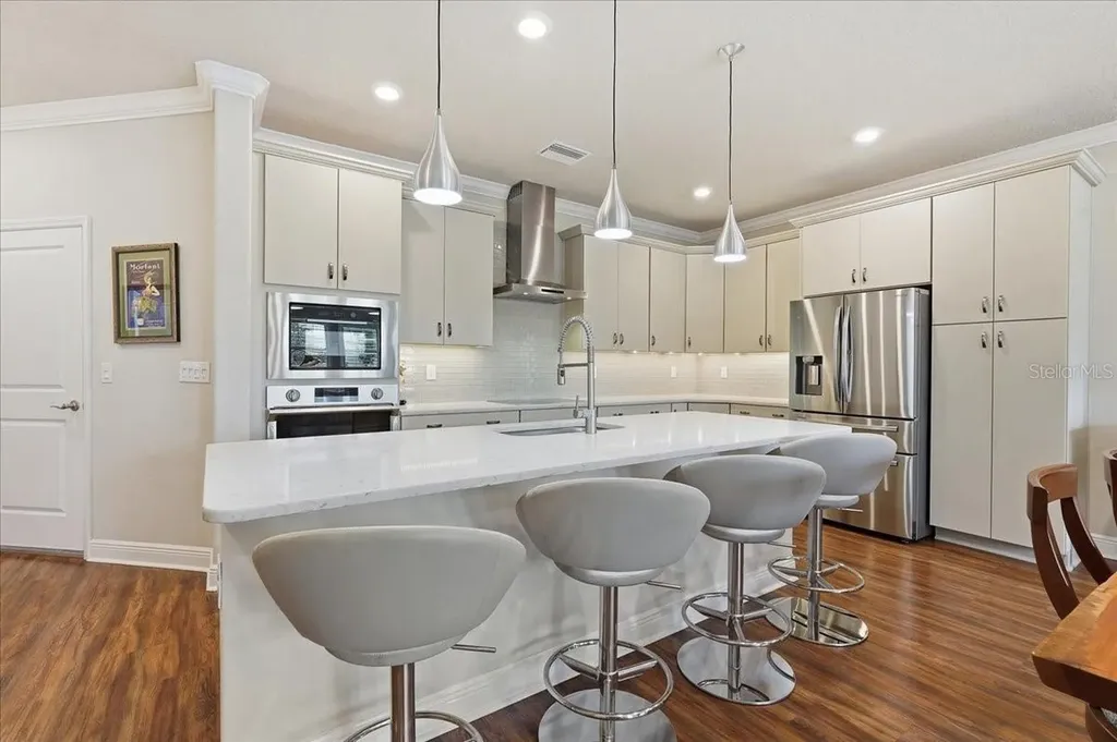 603 Ozona Village Drive Palm Harbor FL 34683