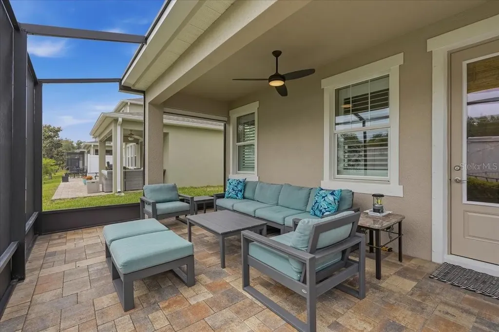 603 Ozona Village Drive Palm Harbor FL 34683