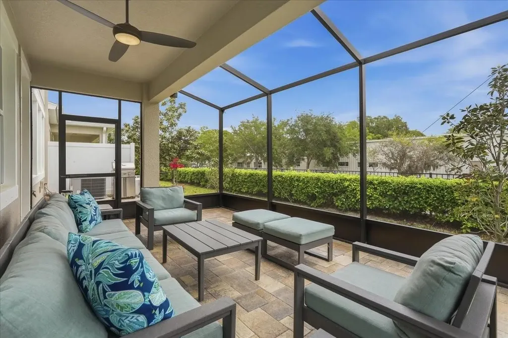 603 Ozona Village Drive Palm Harbor FL 34683