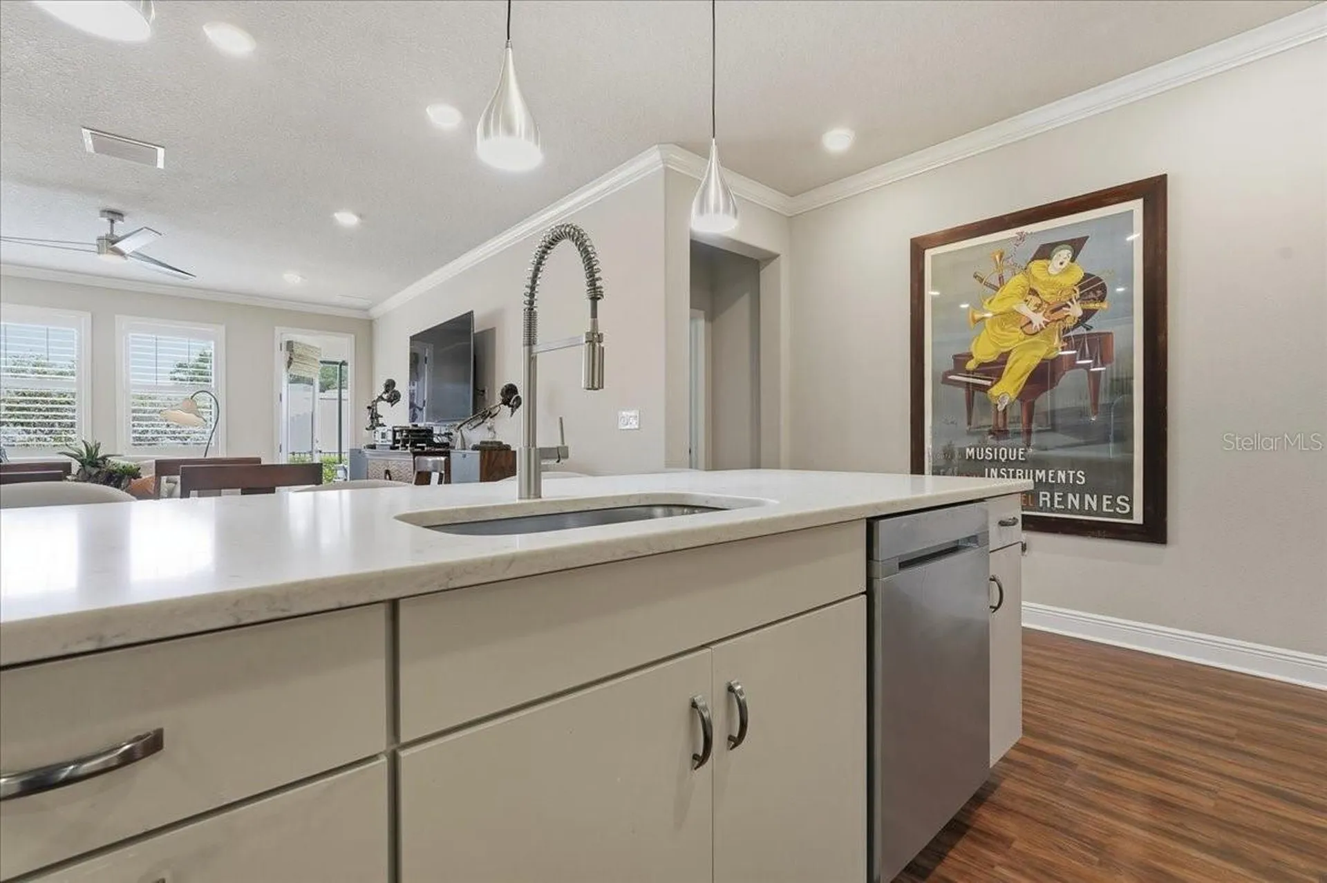 603 Ozona Village Drive Palm Harbor FL 34683