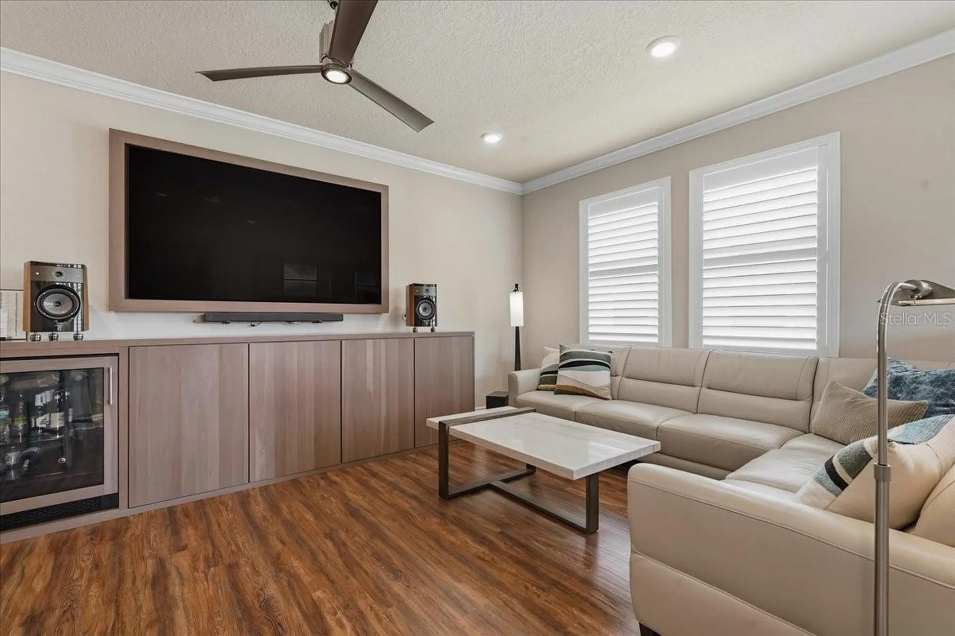 603 Ozona Village Drive Palm Harbor FL 34683