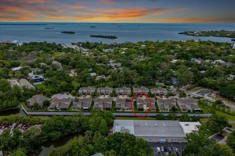603 Ozona Village Drive Palm Harbor FL 34683