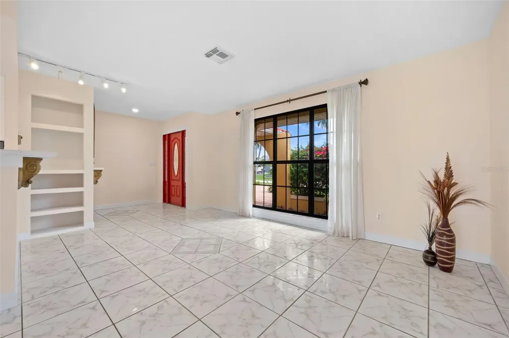 1223 SW 51st Street Cape Coral FL 33914