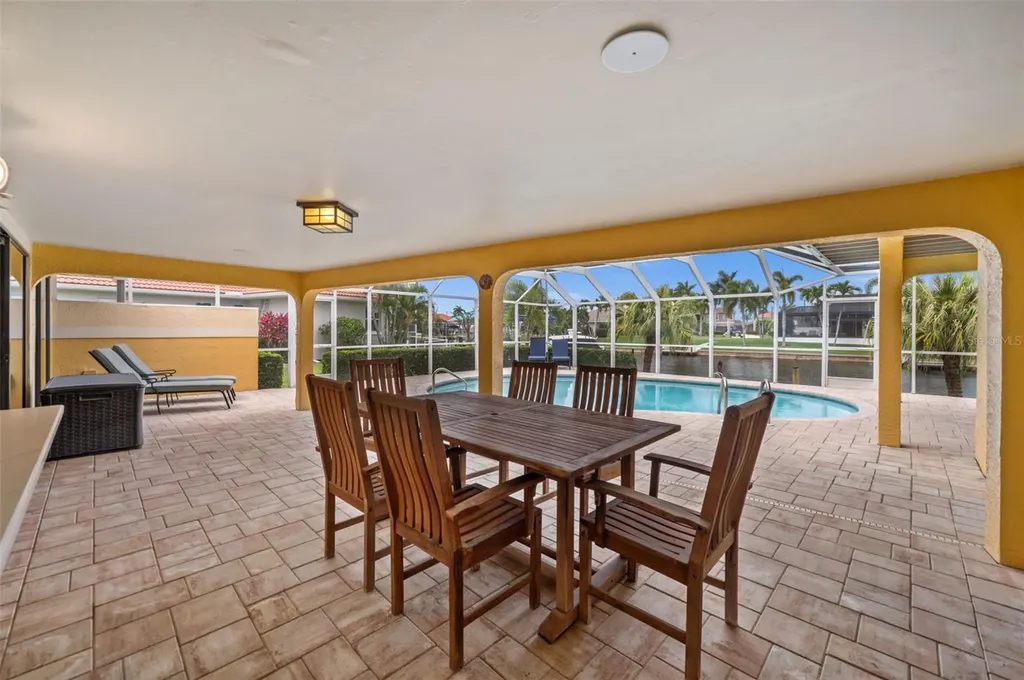 1223 SW 51st Street Cape Coral FL 33914