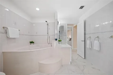 1223 SW 51st Street Cape Coral FL 33914