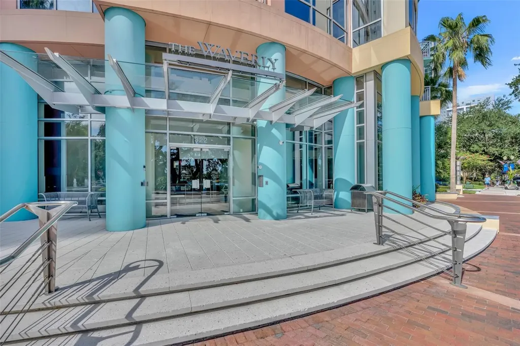 322 E Central Boulevard Orlando FL 32801