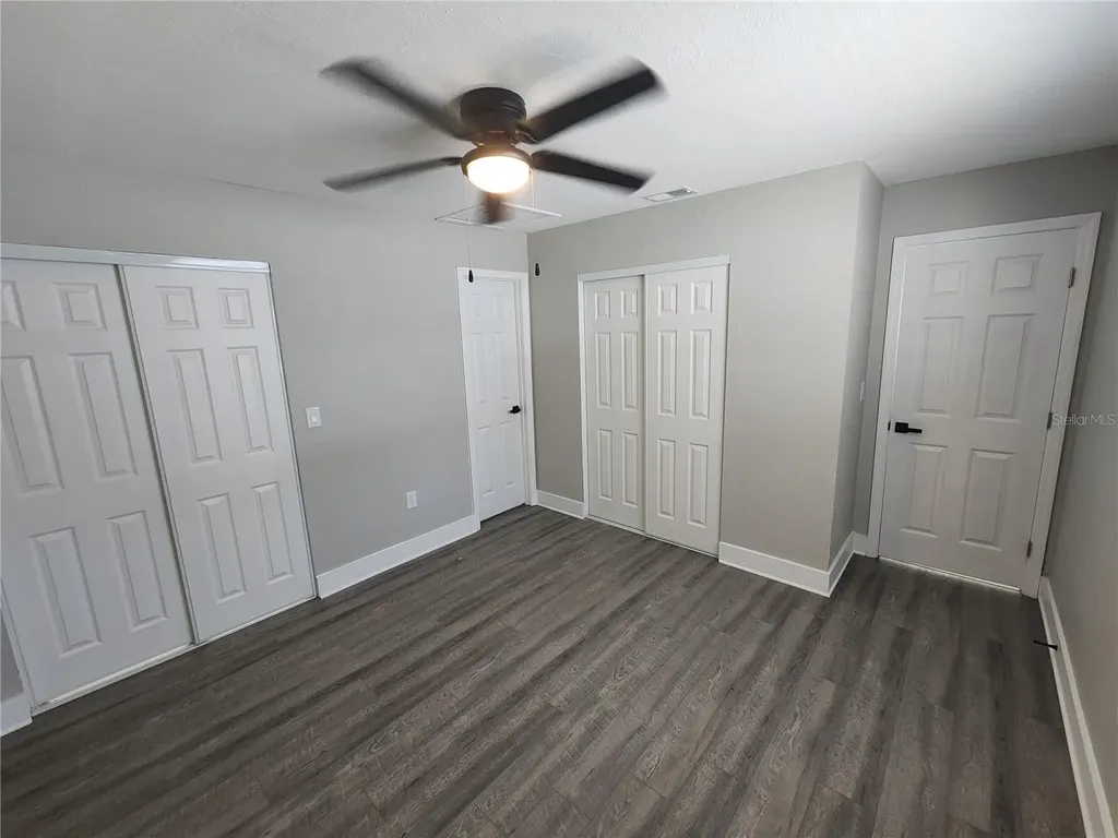 1211 62nd Avenue E Bradenton FL 34203