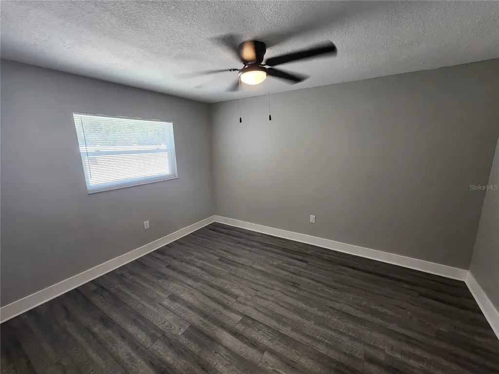 1211 62nd Avenue E Bradenton FL 34203