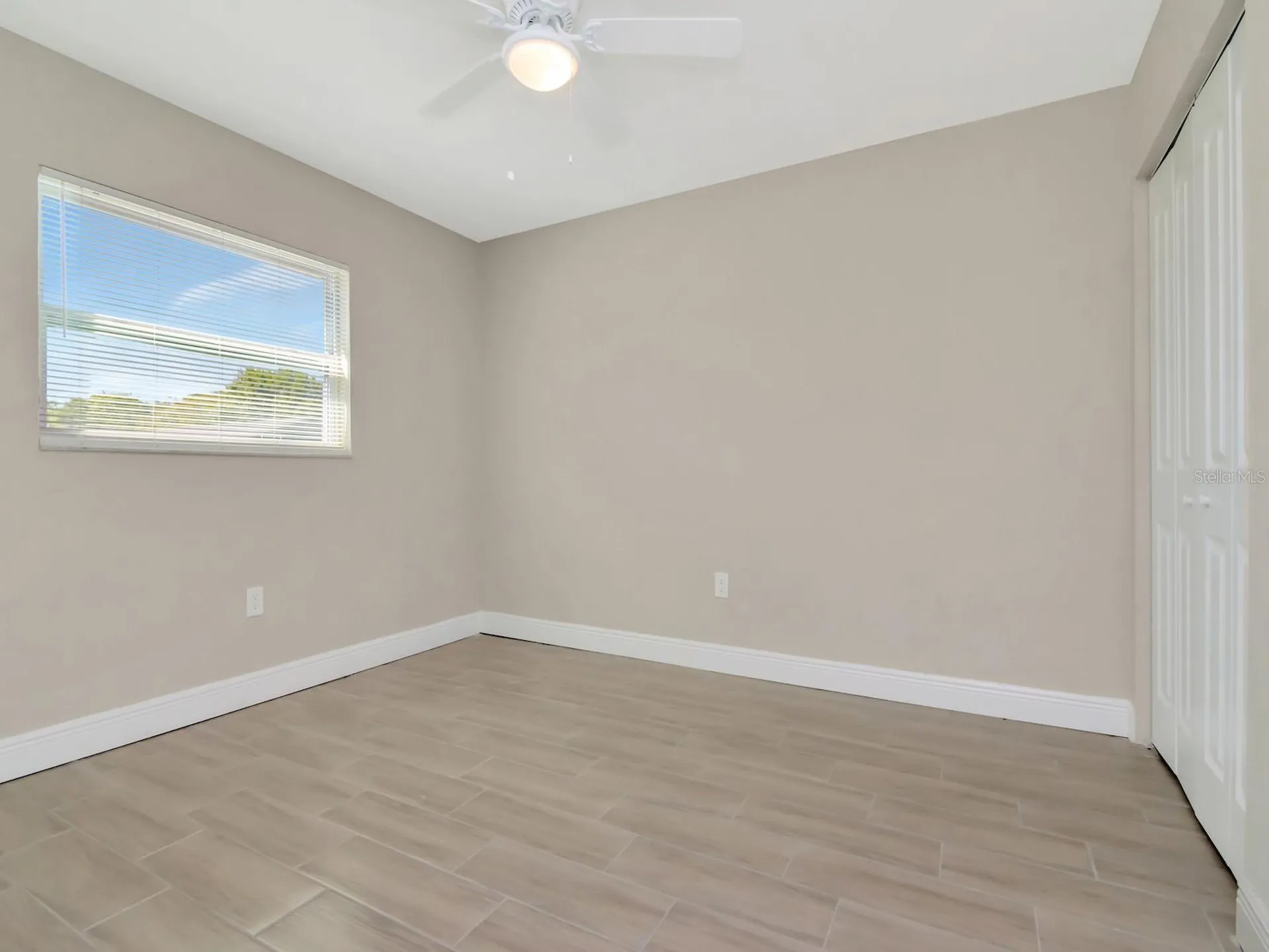 1211 62nd Avenue E Bradenton FL 34203